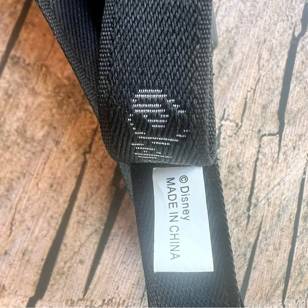 Disney World Black‎ Lanyard 25”